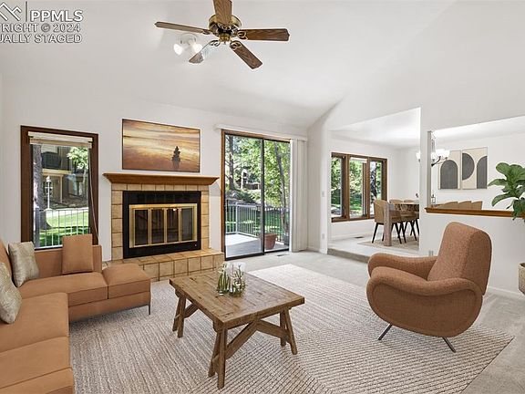 5th image of 69 Woodbridge Dr