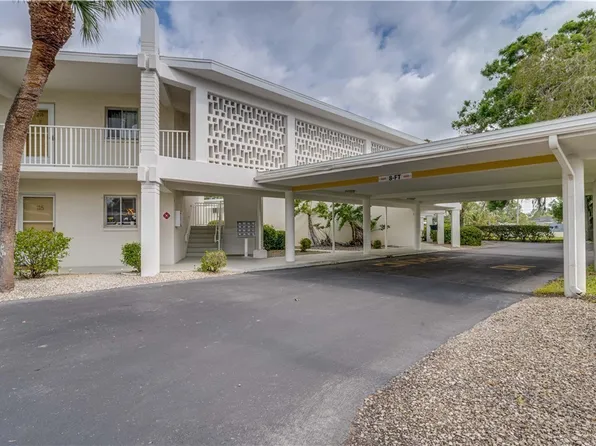 357 Joel Blvd APT 211, Lehigh Acres, FL 33936