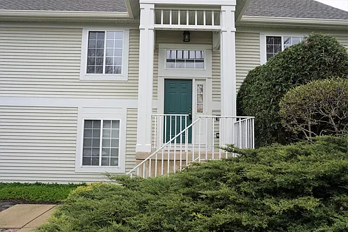 2350 Twilight Dr Photo 1