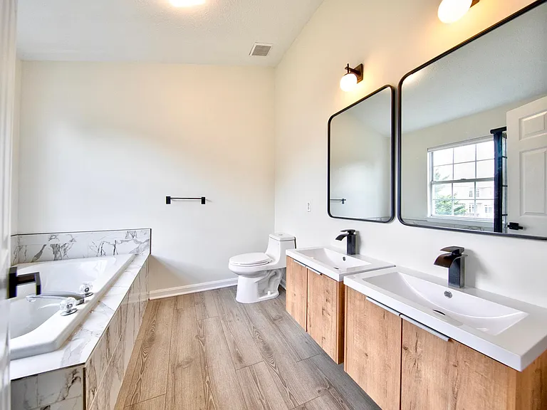 130 Spencer Cir — Photo 17