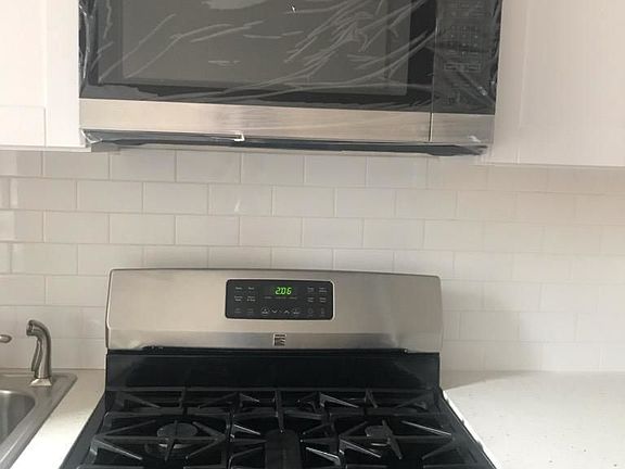 3rd image of 25-10 31st Ave #3J