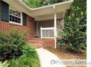 4320 Ryegate Dr, Raleigh, NC 27604