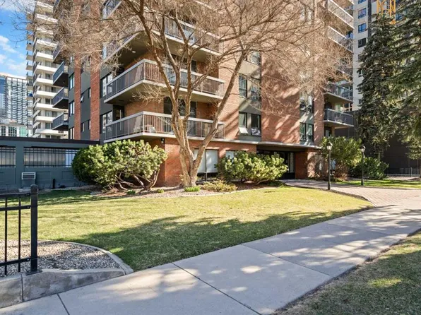 540 S 14th Ave SW #1440, Calgary, AB T2R 0M6