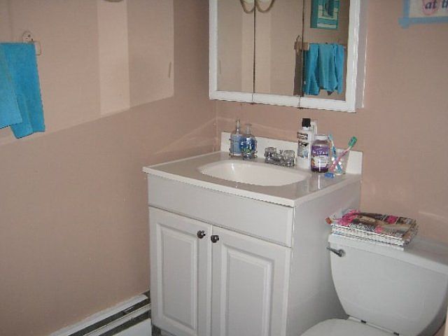 2nd image of 49 New Hampshire St