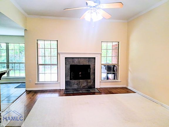 5th image of 178 Julie Ln