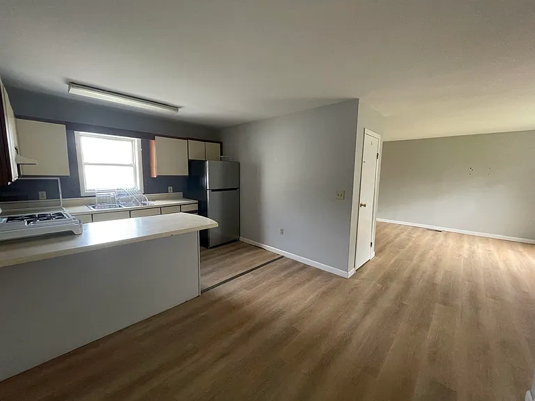 46 Terrill St #3 — Photo 7