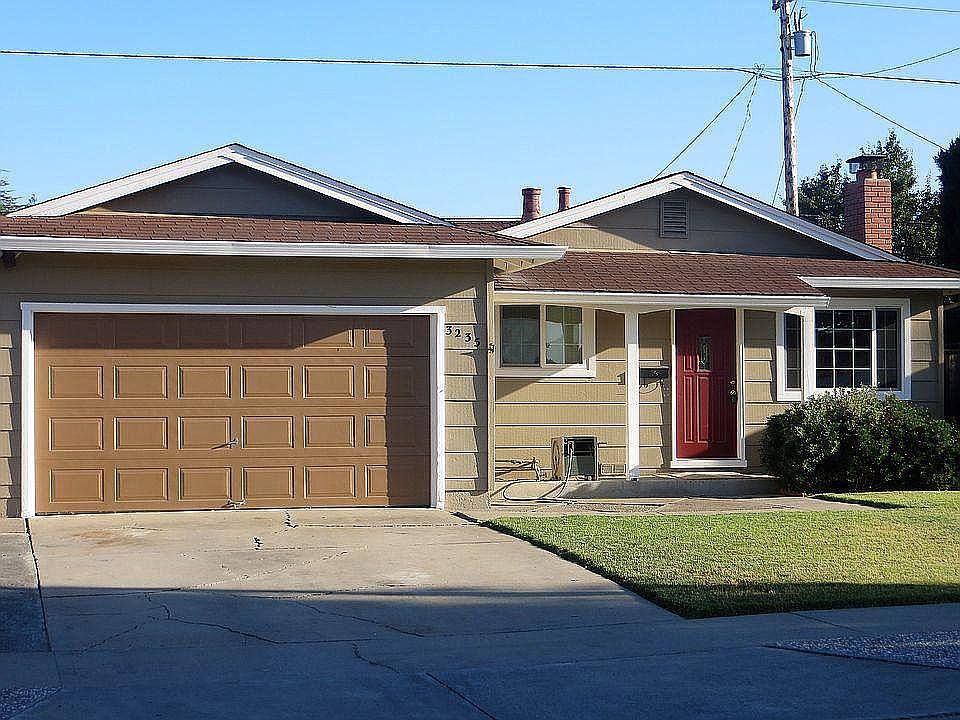 1st image of 32255 Tulipwood Ln
