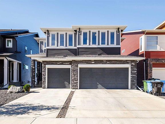 3rd image of 335 E Lucas Way NW