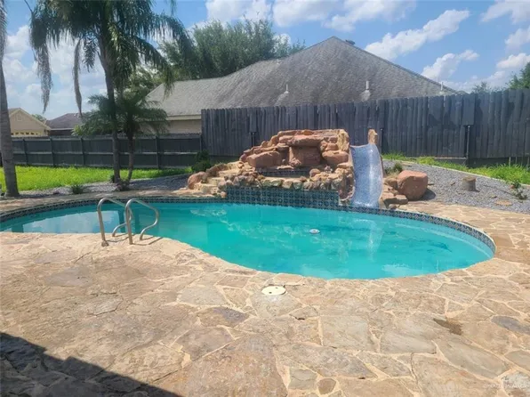 840 Ashley Ave, Alamo, TX 78516