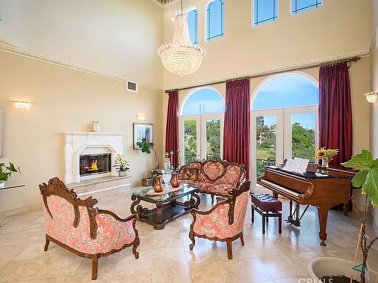 30702 Hilltop Way — Photo 6