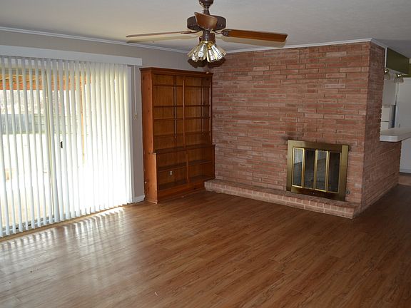 5th image of 2300 Buccaneer Dr