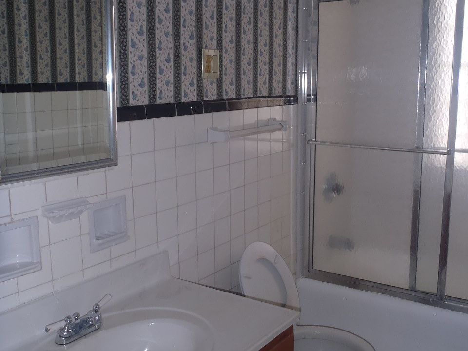 1st image of 3654 Middleton Ave APT 21