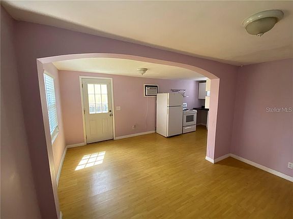 2nd image of 2826 9th Ave N #2