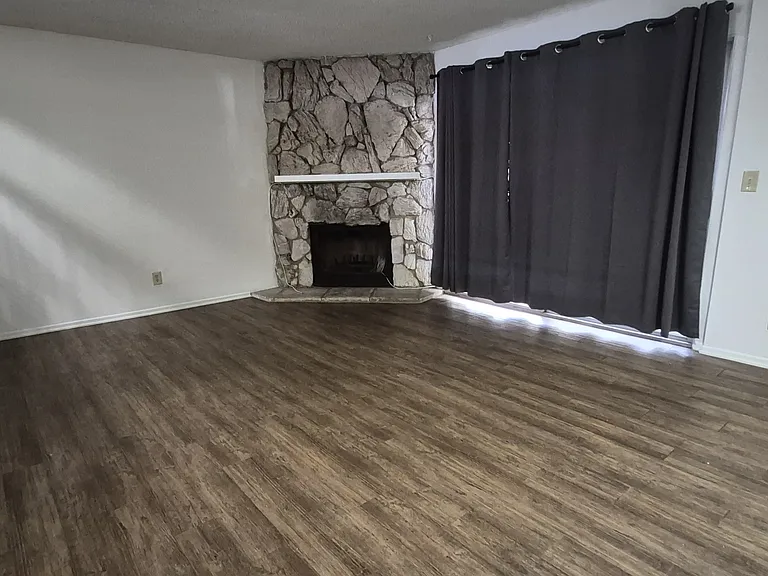 2673 Milton Ave #12 — Photo 7