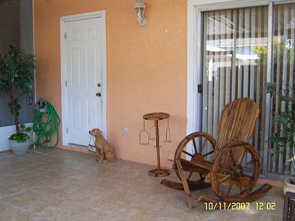 Screened Patio