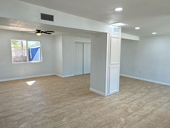 5th image of 10453 Omega Cir