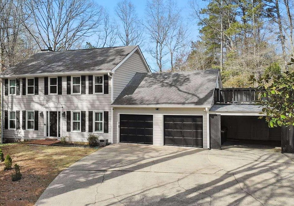 1st image of 2627 Wellington Dr