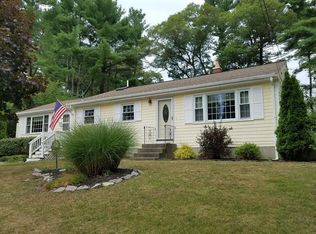 3 White Pine Ln, Kingston, MA 02364