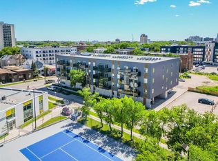 247 River Ave #301, Winnipeg, MB R3L 0R7