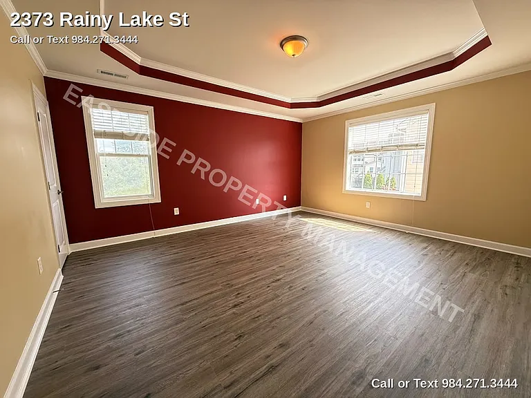 2373 Rainy Lake St — Photo 16