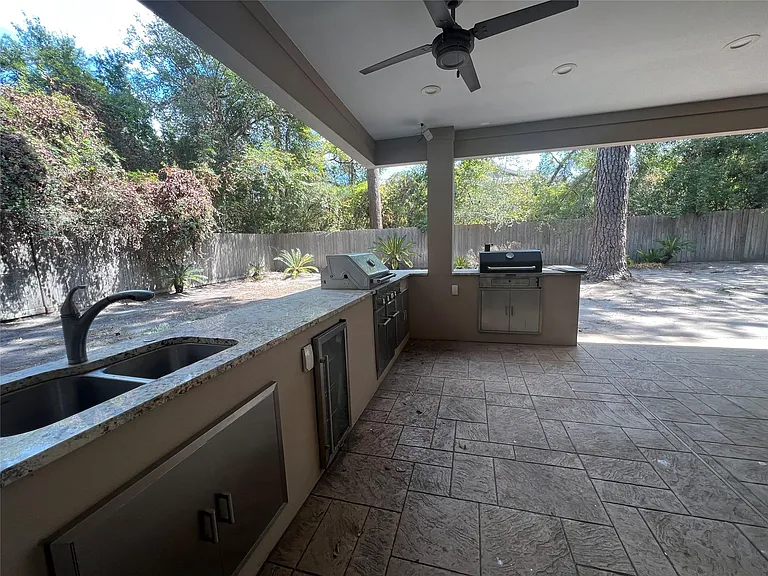 2714 Echo St — Photo 12