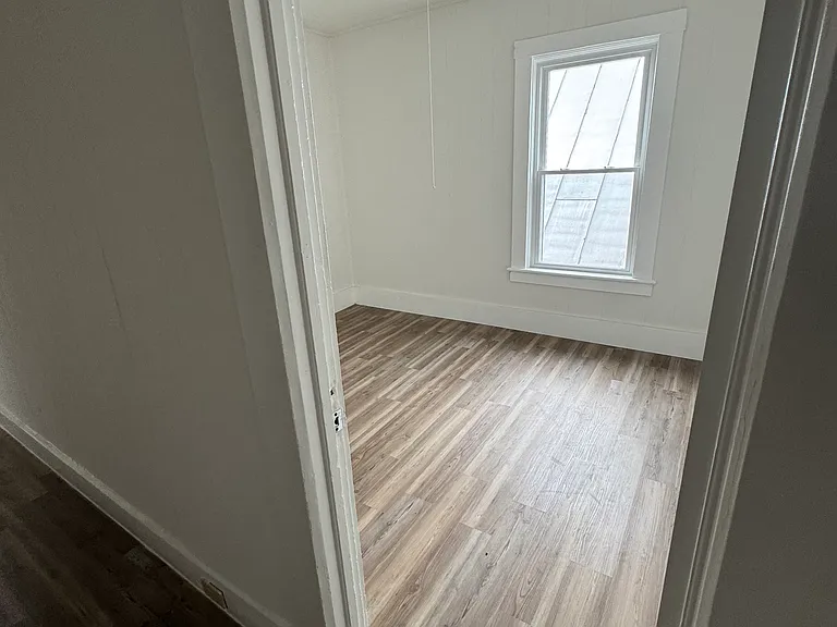 20 Mechanic St #4 — Photo 5