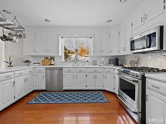 5th image of 15 Glenarden Road