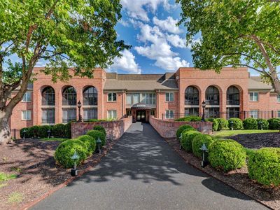 14308 Conway Meadows Ct E APT 306, Chesterfield, MO, 63017