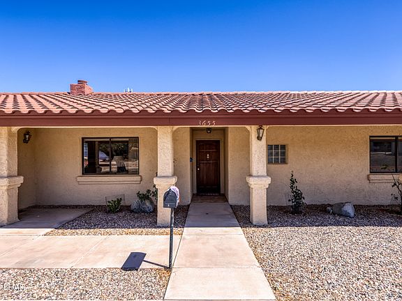 2nd image of 3655 Desert Rose Dr