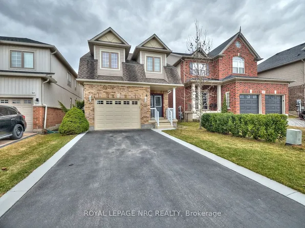 4 Alex Grant Pl, Saint Catharines, ON L2P 0A2