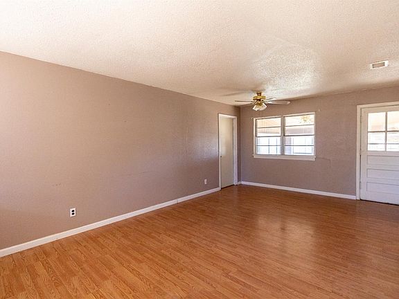 4th image of 6320 Cactus Dr