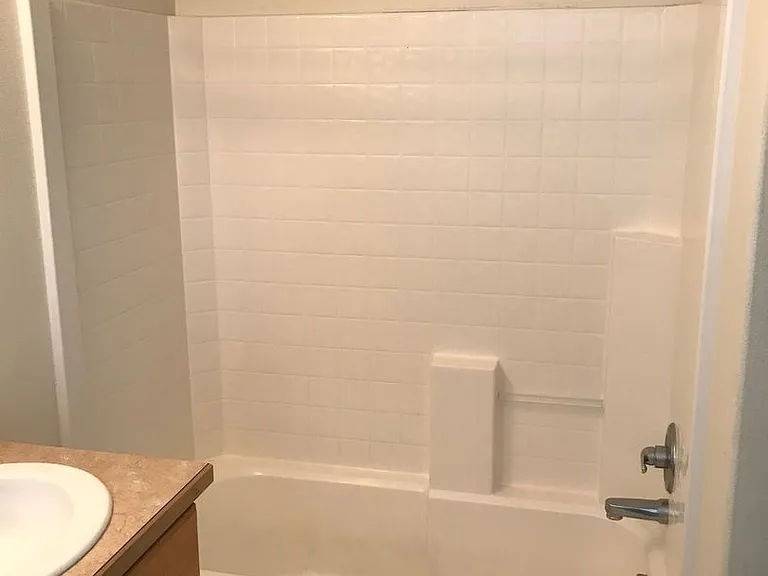 2131 S Amy Ave — Photo 26