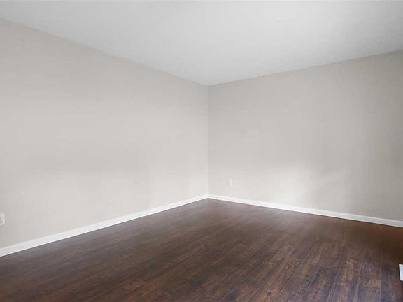 5th image of 2634 Blackforest Dr