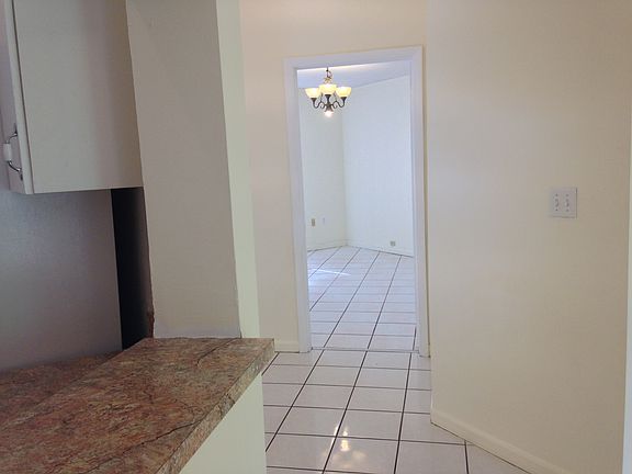 4th image of 10315 NW 56th St