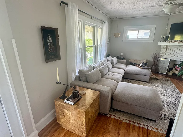 1634 Cordova Ave #UP — Photo 6