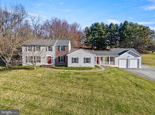800 Dowlin Forge Rd, Downingtown, PA 19335