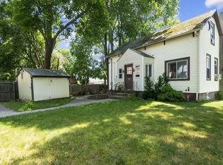 57 Falmouth St, Attleboro, MA 02703