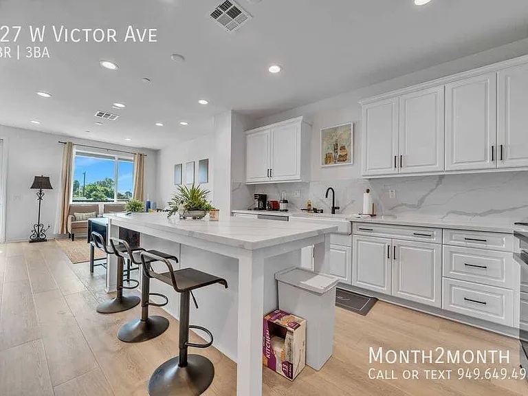527 W Victor Ave — Photo 6