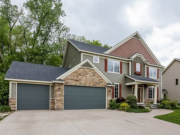 2nd image of 2275 Gervais Hills Dr