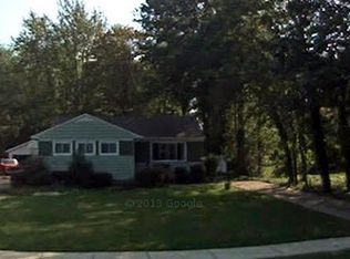247 Jaycox Rd, Avon Lake, OH 44012