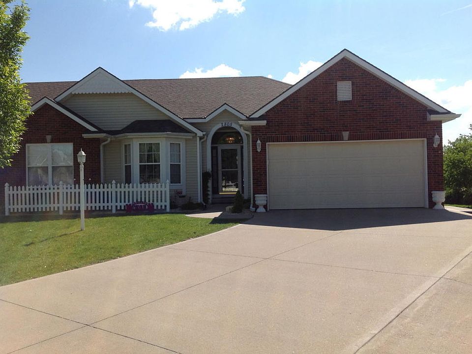 1st image of 2805 Eastbrook Ct