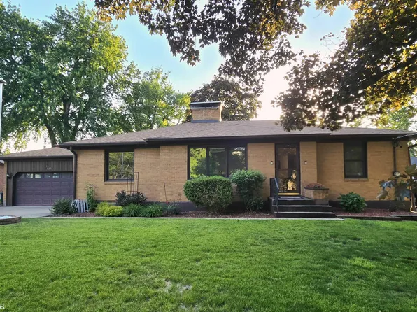 727 Haskell St, Burlington, IA 52601