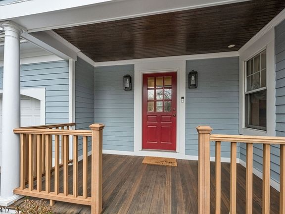 3rd image of 40 Rankin Ave