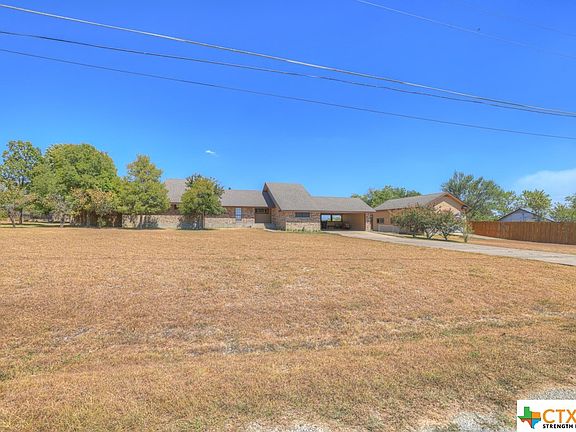 3rd image of 123 Tori Dr