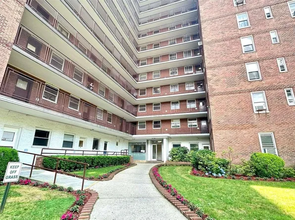 97-40 62nd Drive #11C, Rego Park, NY 11374