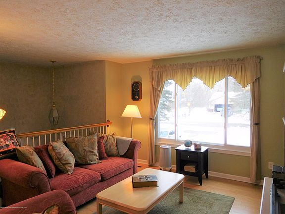 3rd image of 1800 Maple Shade Dr