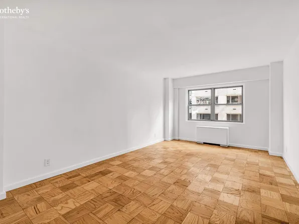 27 East 65th Street image 8 of 12