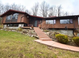 6949 Valentown Rd, Victor, NY 14564