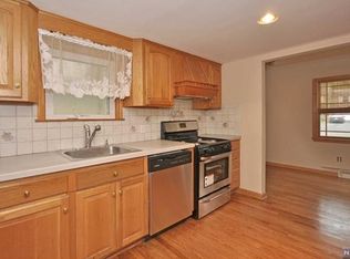 178 Chestnut Dr, Wayne, NJ 07470