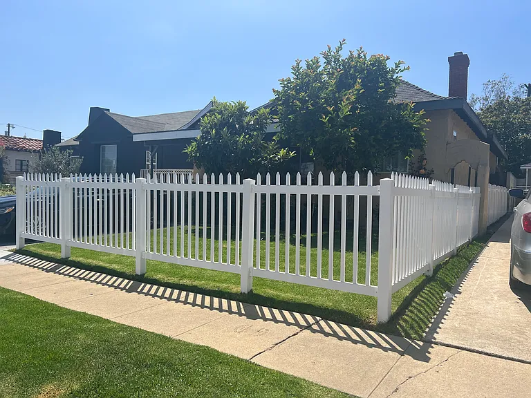 2829 S Holt Ave — Photo 20